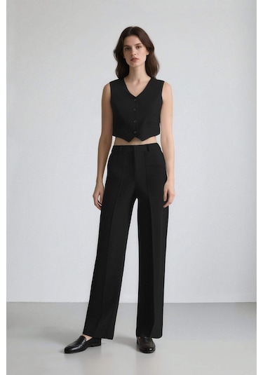 DeFacto Palazzo Çift Cepli Yüksek Bel Düz Paça Cepli Krep Kumaş Klasik Kumaş Pantolon D9541AX24AUBK81 Siyah