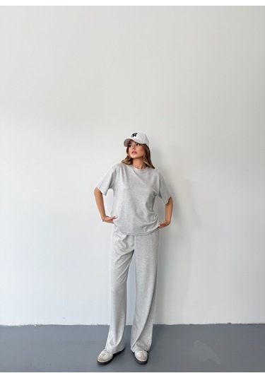 Kadın Modal Kısa Kolu Soft Touch Spor Takım Gri Kadın Modal Kısa Kolu Soft Touch Spor Takım Gri