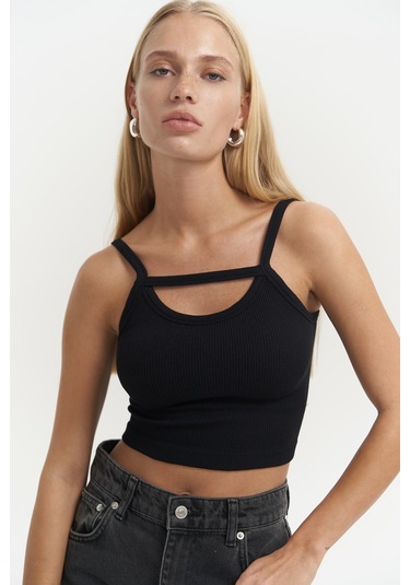 Noam Siyah Ön Detay Fitilli Crop Siyah