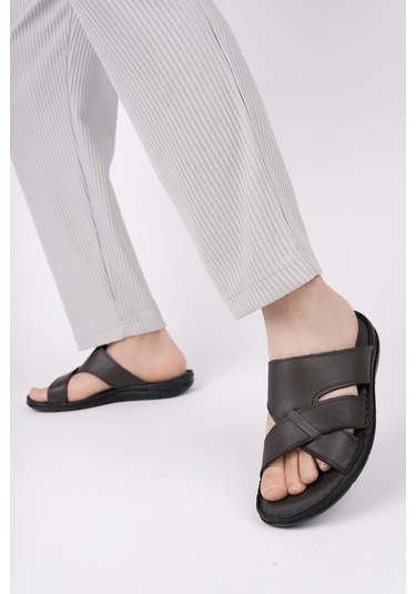 Muggo Eco Garantili Erkek Günlük Hakiki Deri Rahat Yumuşak Taban Ortopedik Terlik Kahverengi Muggo Eco Garantili Erkek Günlük Hakiki Deri Rahat Yumuşak Taban Ortopedik Terlik Kahverengi