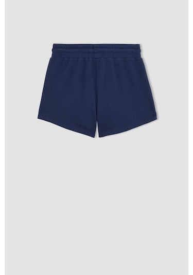 DeFacto Regular Fit Normal Bel Kısa Basic Düz Şort C7600AX24SMNV42 Lacivert DeFacto Regular Fit Normal Bel Kısa Basic Düz Şort C7600AX24SMNV42 Lacivert