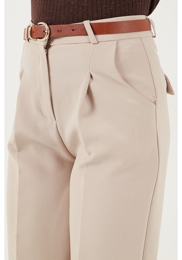 Lela Regular Fit Yüksek Bel Düz Paça Kemerli Bayan Pantolon 68350938 Taş