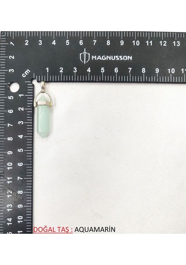 Piramit Doğal Taş Kolye Ucu Su Yeşili