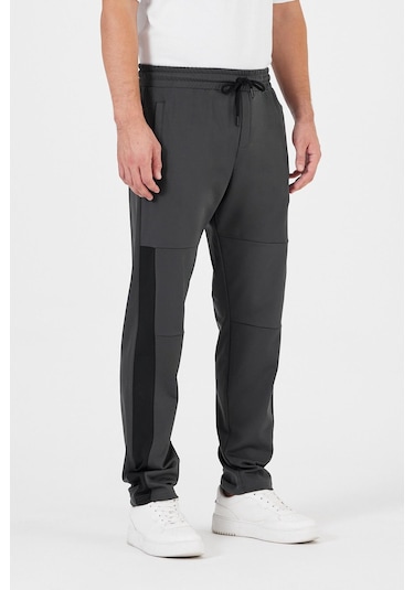 Erkek Antrasit Standart Fit Normal Kesim Düz Paça Cep Fermuarlı Rahat Jogger Eşofman Altı Antrasit