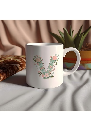 V Harfli Çiçek Desenli Kupa Bardak - Ekose Desenli Yeşil Pembe Desenli Tasarım - Kişiye Özel Hediye Beyaz