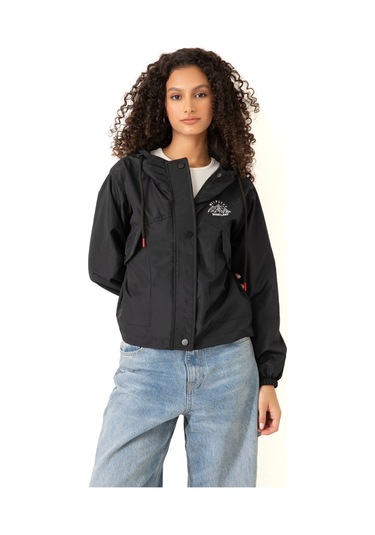 Riverstorm Kadın Siyah Su Geçirmez Ve Rüzgara Dayanıklı Kapüşonlu Cepli Çıt Çıtlı Mevsimlik Yağmurluk Siyah