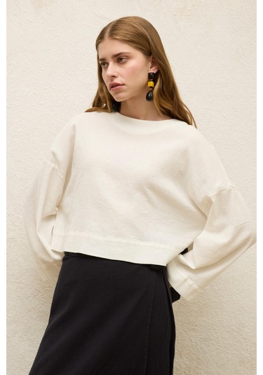 Manuka Pamuklu Geniş Kol Crop Bluz Ekru