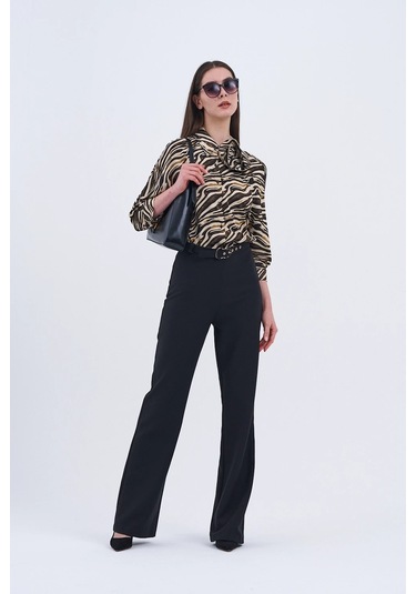 Trend Kadın Yeni İkili Takım Siyah Pantolon Ve Zebra Desenli Bluz Siyah