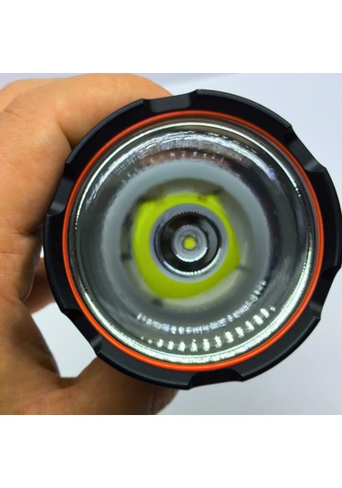 Or-t40 100w 5000 Lümen Şarj Edilebilir Led El Feneri - Yüksek Performans Ve Uzun Çalışma Süresi Siyah