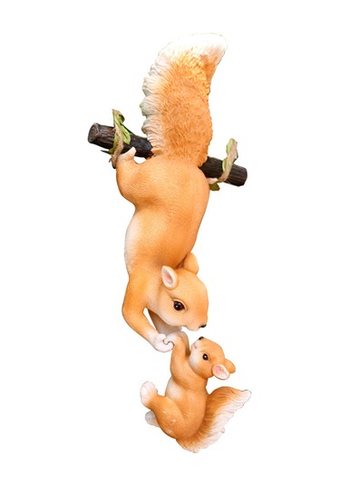 Yunboo Ahşap Gövde Sincap Figürü, Dış Mekan Bahçe Süs Eşyası, Dayanıklı Reçine Materyal, Doğal Görünüm, Asma Tasarım, Ev Bahçe Dekorasyonu 2 Adet