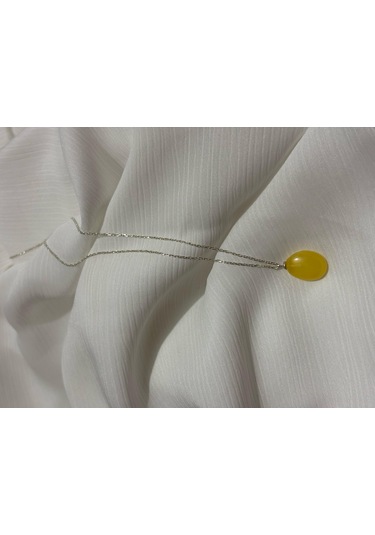 İlknur Doğal Taş Evi Damla Kehribar Gümüş Zincirli Kolye