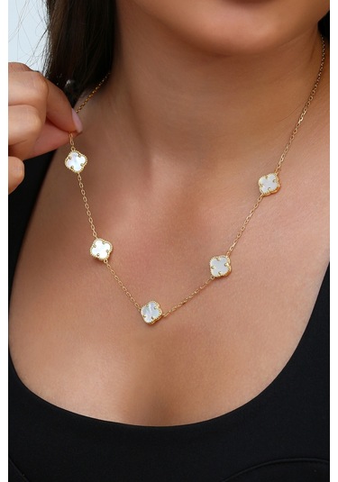 14k Altın Kaplamalı 925 Ayar Gümüş Granada Saray Yoncaları Kolye Beyaz 23182803 Altın