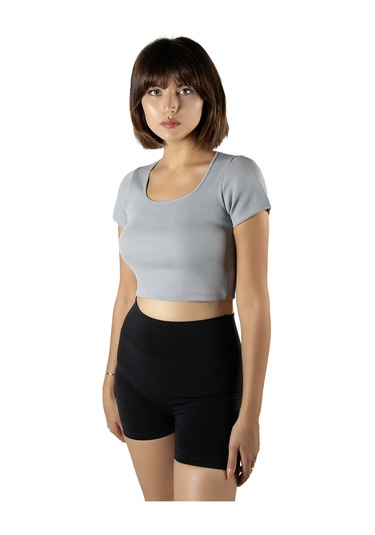 Açık Gri Havuz Yaka Fitted/vücuda Oturan Kısa Kol Crop Tişört Açık Gri