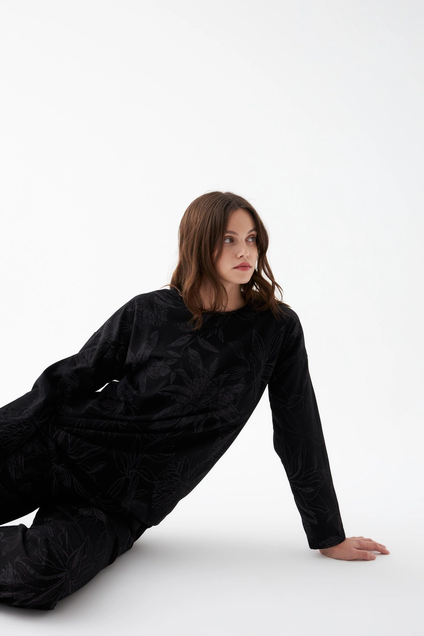 Akbeniz Kadın Oversize Siyah Çiçek Desenli Pamuklu Kalın Pijama Takımı Siyah