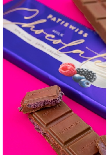 Patiswiss Orman Meyveli Yoğurtlu Krema Dolgulu Sütlü Çikolata 240 G