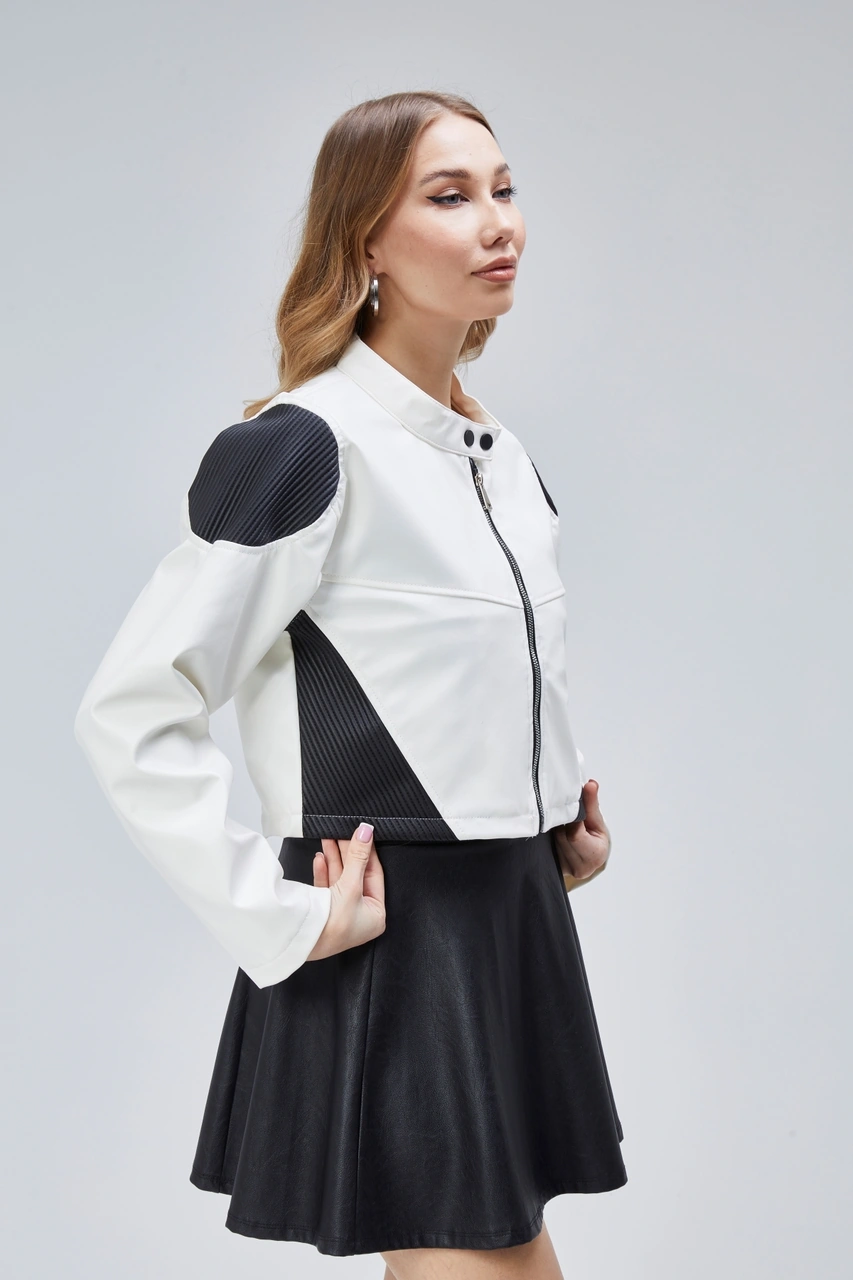 Kadın Oversize Fermuarlı Yaka Çıt Çıtlı Omuz Ve Etek Beyaz Desenli Kolej Yarışçı Ceket Motorcu Mont Beyaz-siyah