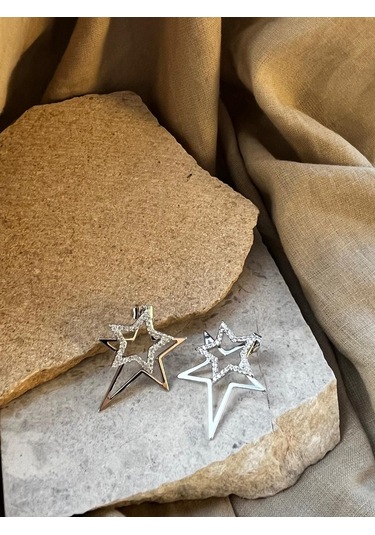 Gümüş Renkli Taşlı İki Yıldızlı Küpe