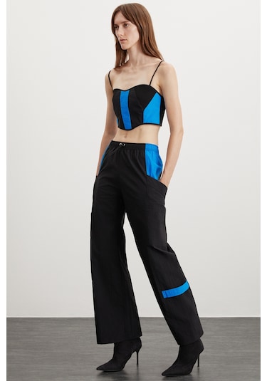 Grımelange Jeanette Kadın Beli Lastikli Stoper Detaylı Su Geçirmez Paraşüt Kumaş Siyah Pantolon Siyah