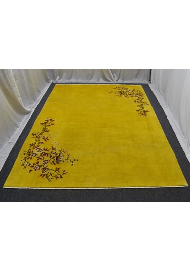 Zehra Abla Halı El Dokuma 7m2 Başyapıt Tek Renk Sarı Vazolu Yün Halı 5946