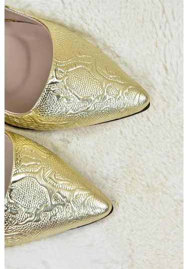Fox Shoes  Altın Baskı Kadın İnce Topuklu Stiletto L253971524