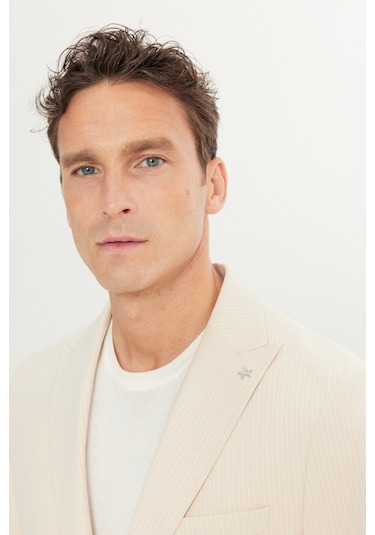 Erkek Bej Slim Fit Dar Kesim Kırlangıç Yaka Kapak Cepli Çizgili Esnek Takım Elbise Bej