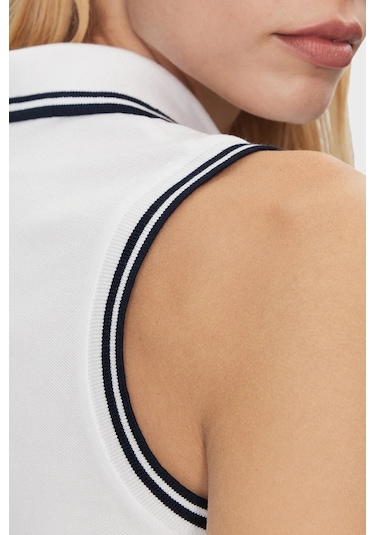 Guess Bayan Elbise V5gk04 Kcok1 G011 Beyaz Beyaz