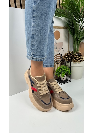 Günlük Kadın Sneaker Kalın Yüksek Taban Bağcıklı Rahat Tiger Şeritli Spor Ayakkabı 032 06-vizon Laci Kırmızı