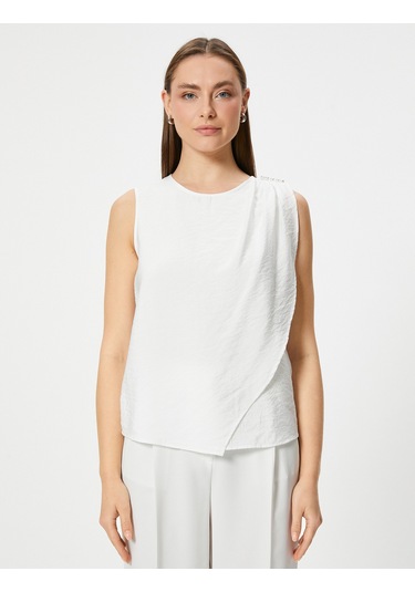 Koton Kolsuz Bluz İnci Detaylı Yuvarlak Yaka Viskon Kumaş Kırık Beyaz 4sak60387uw Ekru