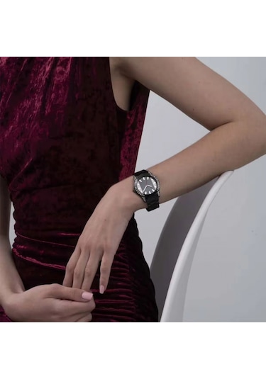Guess Kadın Kol Saati Gugw0305l1 Çok Renkli