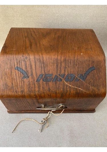 Aeg Mignon Model 4 Antika Daktilo - Koleksiyonluk Ahşap Kasalı Daktilo No1