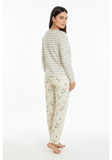 Üstü Yazılı Altı Çam Ağacı Desenli Elite Viscose Pijama Takımı Uzun Ekru 3568 Bej