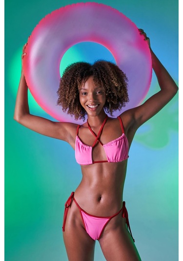 Holly Lolly Kontrast Biyeli Emma Bikini Üstü Pembe