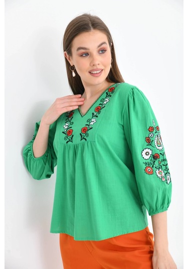 Kadın V Yaka Nakış Detay Salaş Yazlık Dokuma Bluz Yeşil