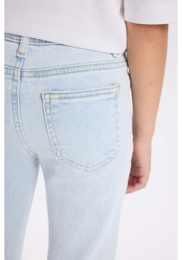 DeFacto Kız Çocuk Flare Fit İspanyol Paça Cepli Jean Pantolon D3523A824WNNM39 Mavi