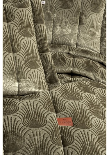 Lucianna Jakar Kadife Çift Kişilik Yatak Örtüsü Takımı Sage Bej