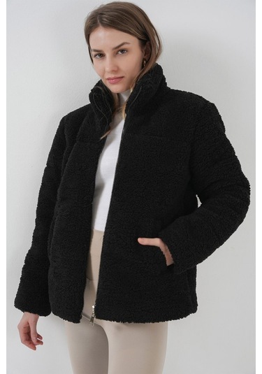 5178 Astarlı Peluş Mont - Siyah Çok Renkli
