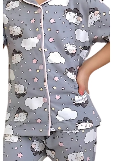Kız Çocuk Gömlek Yaka Kısa Kollu Düğmeli Kuzu Bulut Desenli Pijama Takımı 3 Parça Gri
