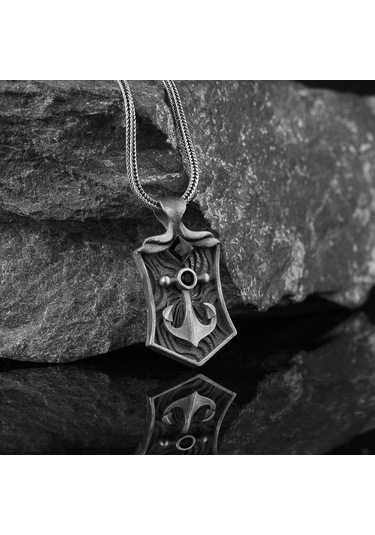 Zirkon Taşlı Çapa Motifli 925 Ayar Gümüş Kolye