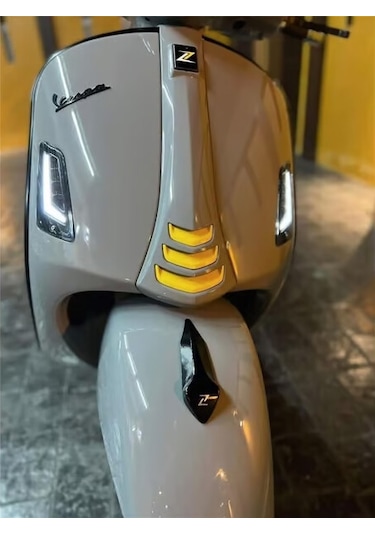 Vespa Gts-gtv Sinyal Takımı Füme Cam 2014-2022 / Zelıonı