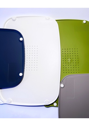 Mercansa Kaymaz Ayaklı Çift Taraflı Renkli Plastik Kesme Ve Doğrama Tahtası - Kaydırmaz Taban, Sarımsak Ezme Alanlı Renkli