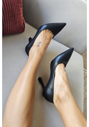Ops 101308 Topukla Kadın Kadeh Topuk Stiletto Ayakkabı Siyah Deri