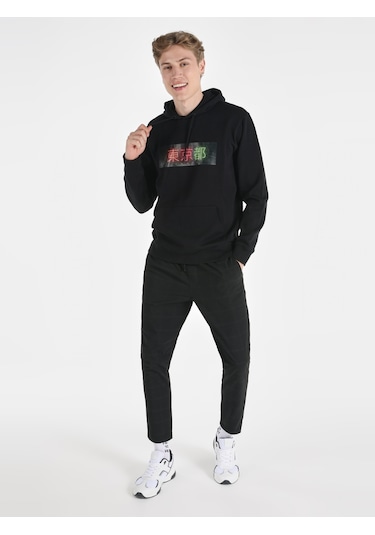 Colin's Colins Regular Fit Baskılı Kapüşonlu Siyah Erkek Sweatshirt Cl1059894 Siyah Colin's Colins Regular Fit Baskılı Kapüşonlu Siyah Erkek Sweatshirt Cl1059894 Siyah
