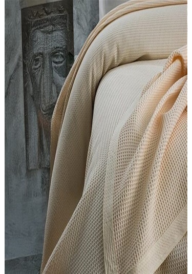 More Home Bal Desenli Tek Kişilik % 100 Pamuklu Pike 175 240 Açık