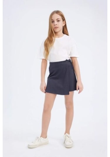 DeFacto Kız Çocuk Relax Fit Bisiklet Yaka Basic Düz Kısa Kollu Tişört Z5095A625SMWT34 Beyaz