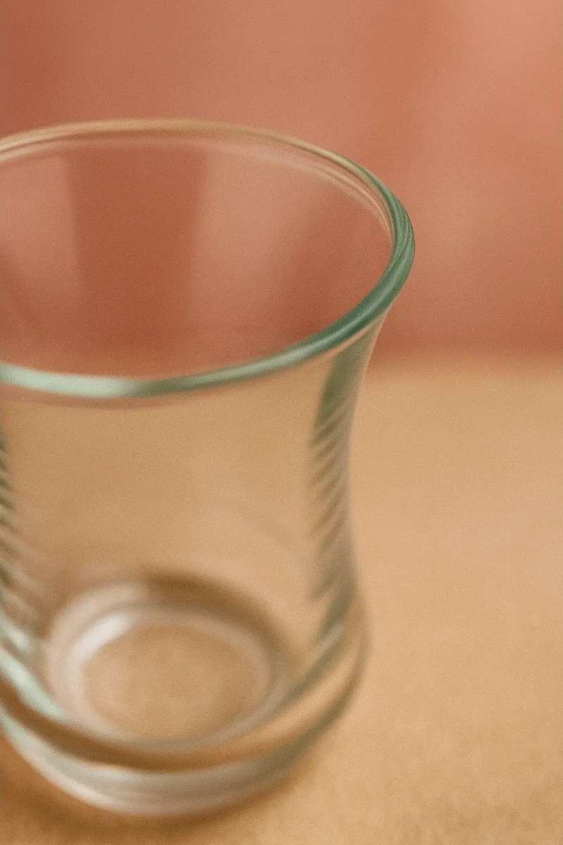 Tocka Posudy Türk Cam Çay Bardakları, Prunus Armeniaca Erik Şeklinde , 2'li Şık Takım 44998064 Beyaz