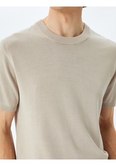 Koton Regular Fit Bisiklet Yaka Viskon Basic Kısa Kollu Triko Tişört Bej 5sam70022ht Ekru