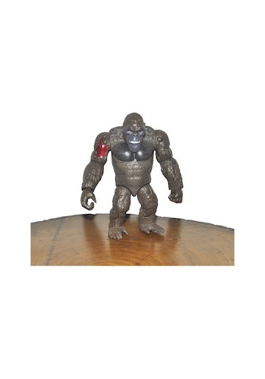 Godzilla Vs. Kong Giant Godzilla Giant King Kong Işıklı Aksesuarlı Figür Mega Oyuncak Seti