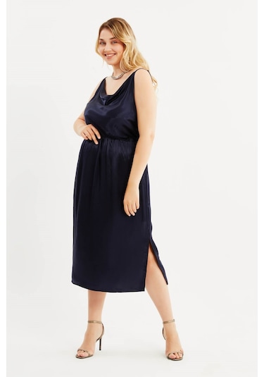 Saten Degaje Yaka Yırtmaçlı Elbise-1586 Lacivert