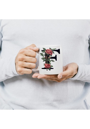 F Baş Harf Kırmızı Güller İle Sarılı Bardak 330 Ml Kişiye Özel Çiçekli Hediye Beyaz