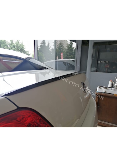 OtoÇizgi Fiat Linea Bagaj Üstü Spoiler Piano Black OtoÇizgi